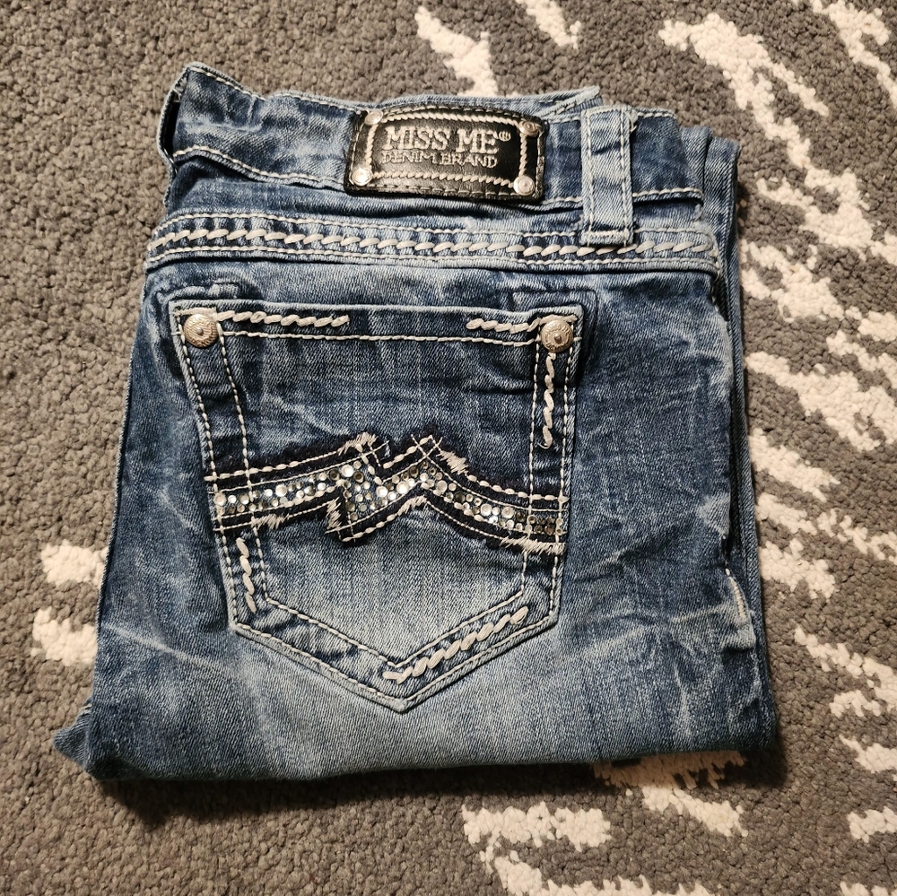MISS ME CROPPED JEANS